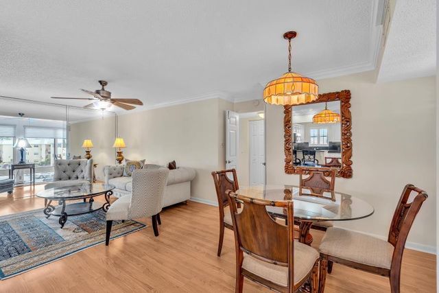 14 Colonial Club Drive 300, Boynton Beach, FL 33435
