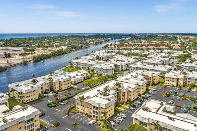 14 Colonial Club Drive 300, Boynton Beach, FL 33435