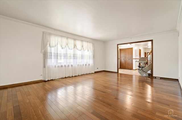 231 Southwick Lane, Schaumburg, IL 60173