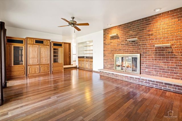 231 Southwick Lane, Schaumburg, IL 60173