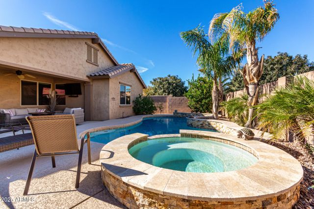 20682 E CANARY Way, Queen Creek, AZ 85142