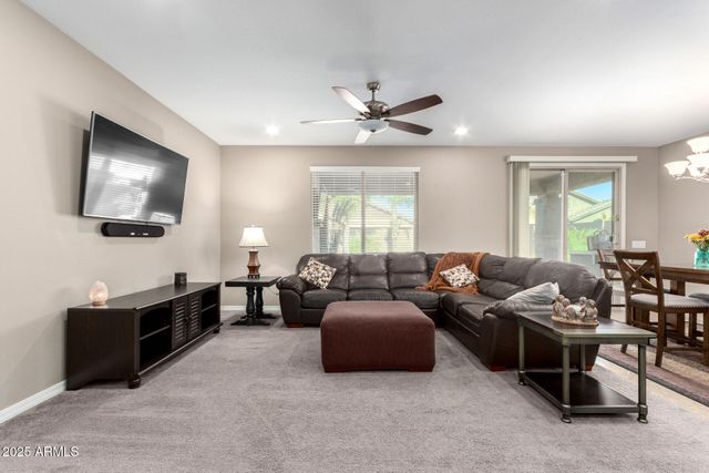 20682 E CANARY Way, Queen Creek, AZ 85142