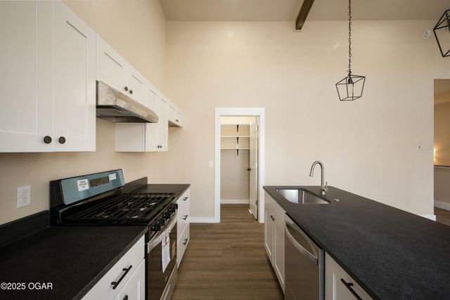 834 Oriole Lane, Noel, MO 64854