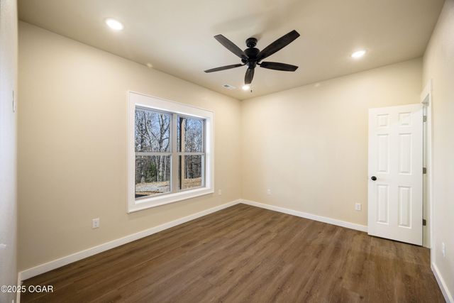 834 Oriole Lane, Noel, MO 64854