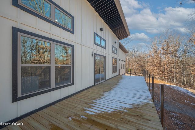 834 Oriole Lane, Noel, MO 64854