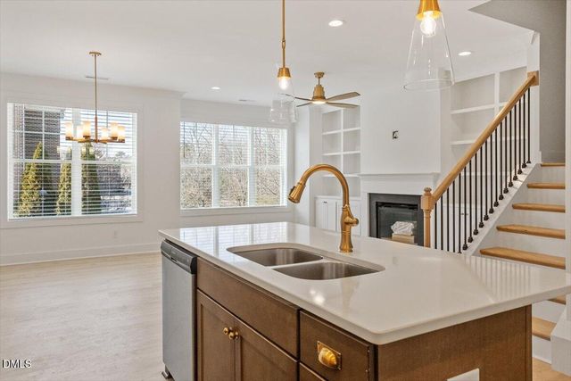 2284 Apex Peakway, Apex, NC 27502