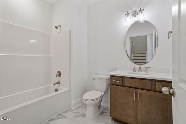 2284 Apex Peakway, Apex, NC 27502