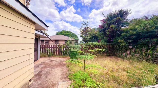 84-921 Lahaina Street A, Waianae, HI 96792