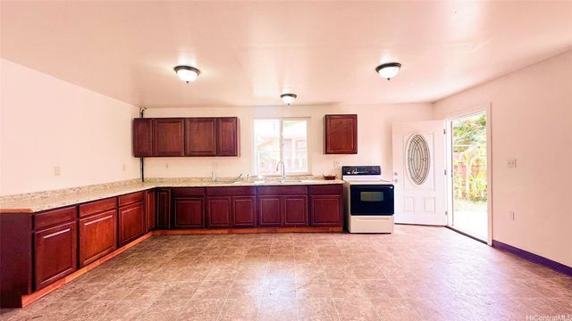 84-921 Lahaina Street A, Waianae, HI 96792