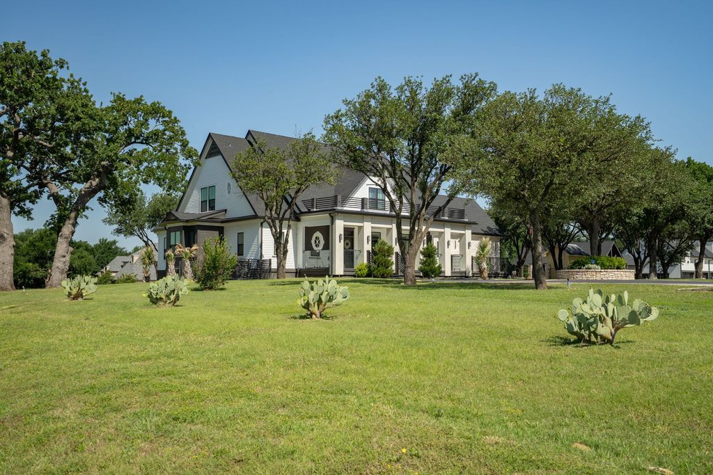 110 Quiet Hill Circle, Copper Canyon, TX 76226