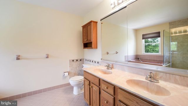 1491 CORALBERRY CT, Jamison, PA 18929