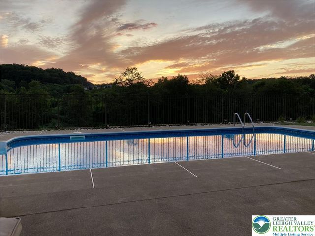 2932 Silver Creek Circle, Weisenberg Twp, PA 19530
