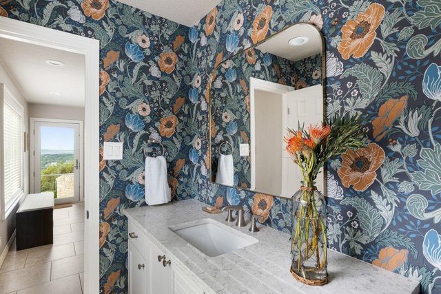 9905 Charthouse CV, Austin, TX 78730