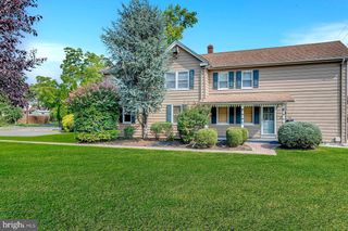 46 KING ST, Mount Holly, NJ 08060