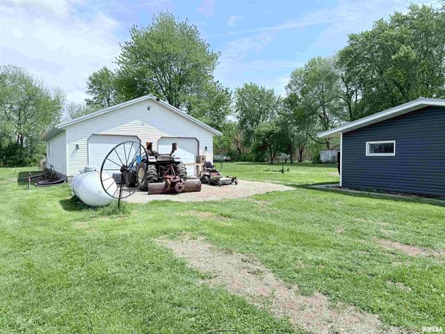 1310 CARVER Road, Springfield, IL 62707