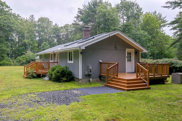 9 Ice House Lane, Greenfield, NH 03047