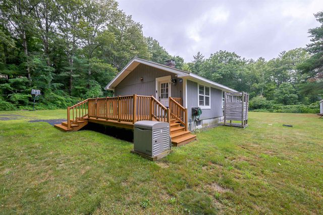 9 Ice House Lane, Greenfield, NH 03047