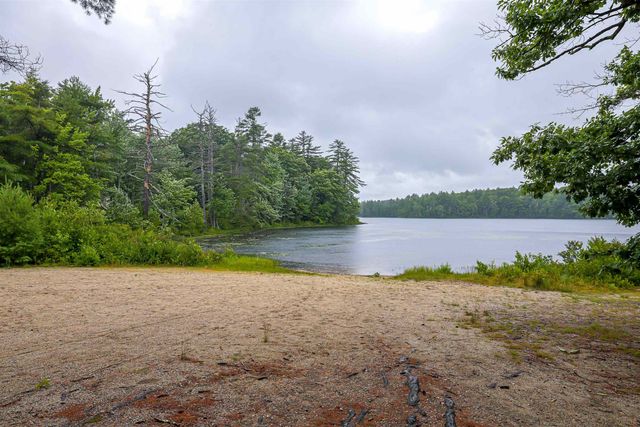 9 Ice House Lane, Greenfield, NH 03047