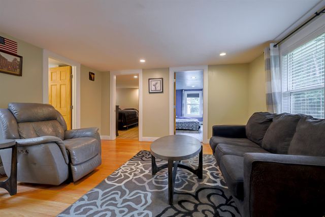 9 Ice House Lane, Greenfield, NH 03047