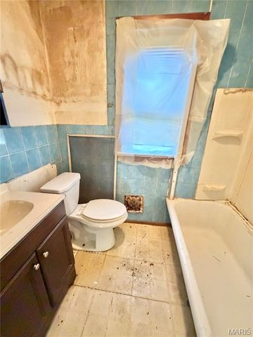 4323 Bingham Avenue, St Louis, MO 63116