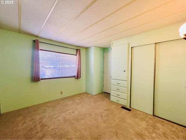 1200 E CENTRAL Ave 55, Sutherlin, OR 97479