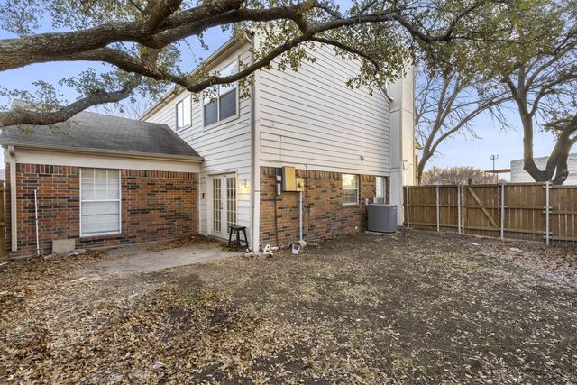 2416 Country Hollow Lane, Garland, TX 75040