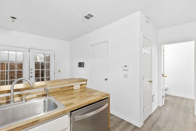 2416 Country Hollow Lane, Garland, TX 75040