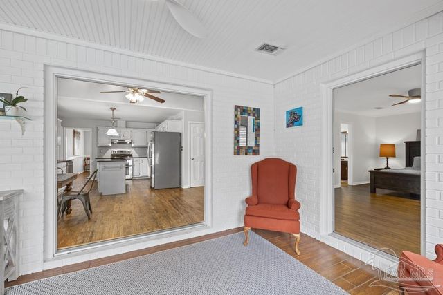 3039 Keats Dr, Pensacola, FL 32503