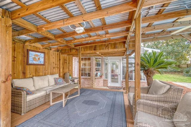 3039 Keats Dr, Pensacola, FL 32503