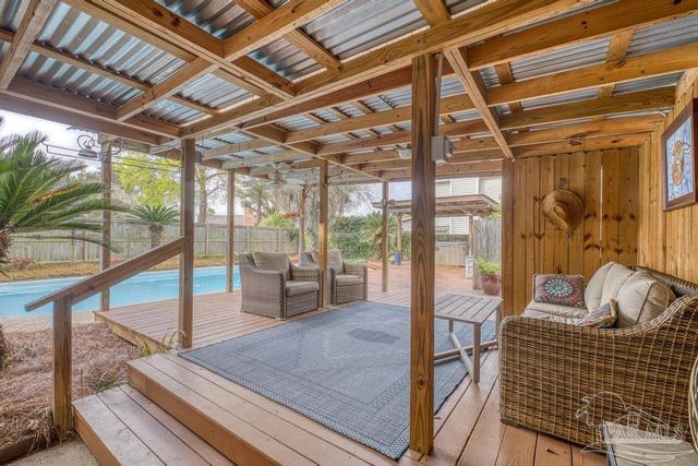 3039 Keats Dr, Pensacola, FL 32503