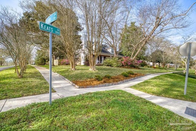 3039 Keats Dr, Pensacola, FL 32503