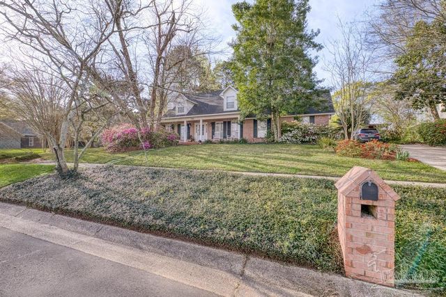 3039 Keats Dr, Pensacola, FL 32503