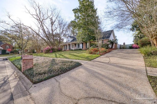 3039 Keats Dr, Pensacola, FL 32503