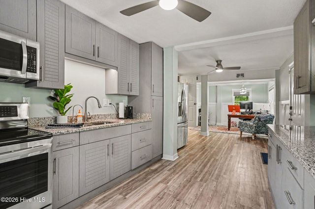 9854 Rivergate Road NW, Ash, NC 28420