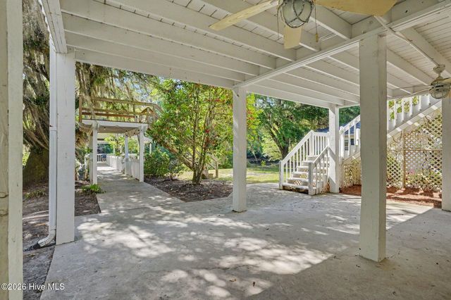 9854 Rivergate Road NW, Ash, NC 28420
