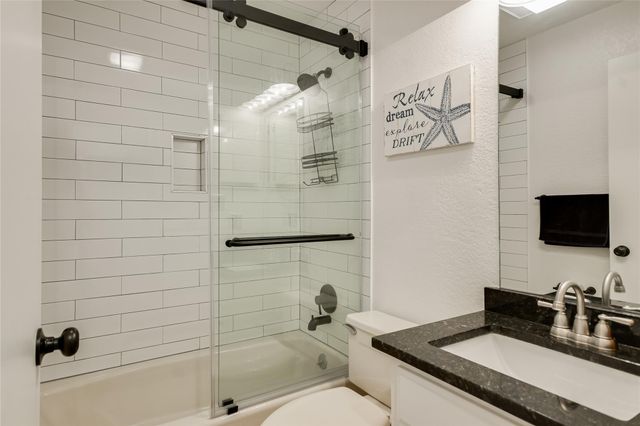 402 Lost Echo 4, Horseshoe Bay, TX 78657