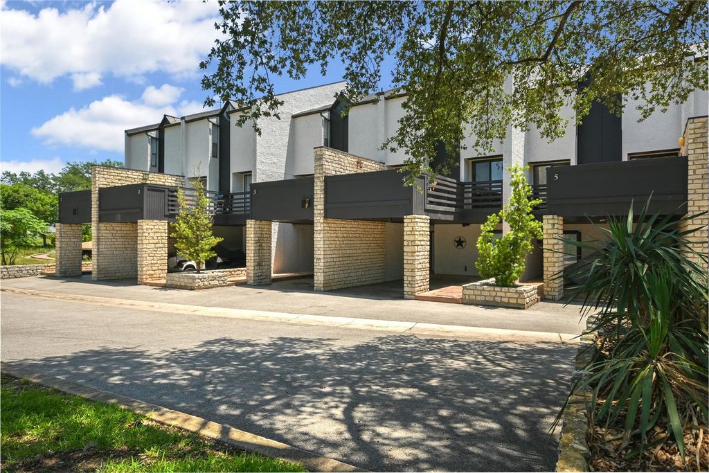 402 Lost Echo 4, Horseshoe Bay, TX 78657