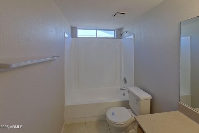 601 E PALOMINO Drive, Gilbert, AZ 85296