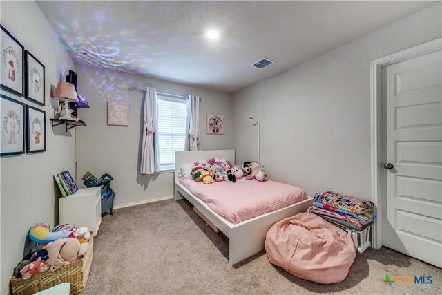 2421 Ayers Drive, Seguin, TX 78155