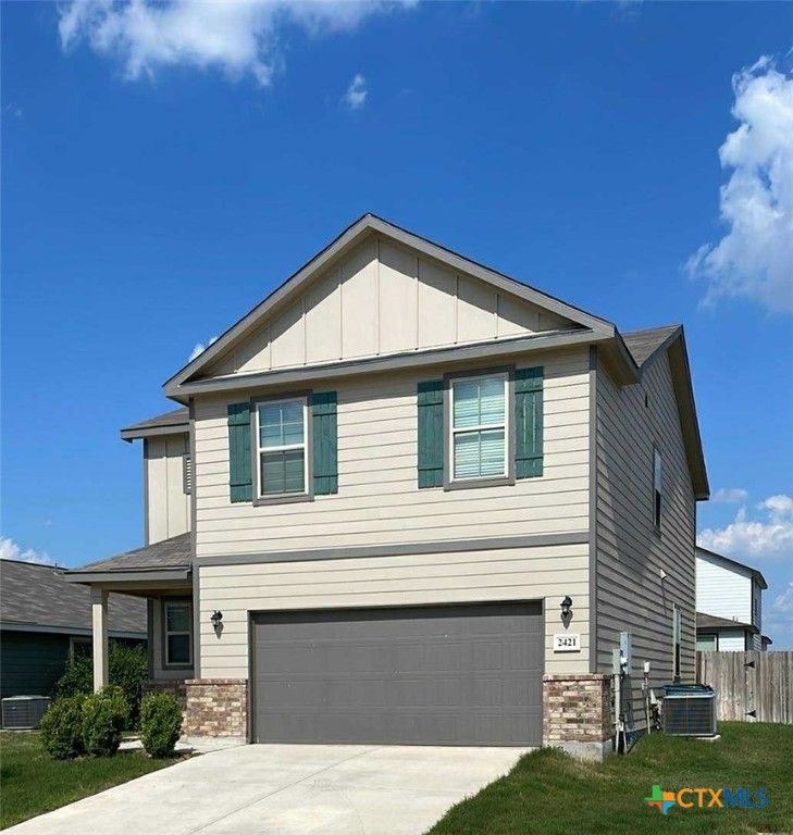2421 Ayers Drive, Seguin, TX 78155