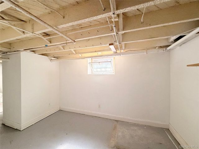 11 Gardner Avenue, Middletown, NY 10940