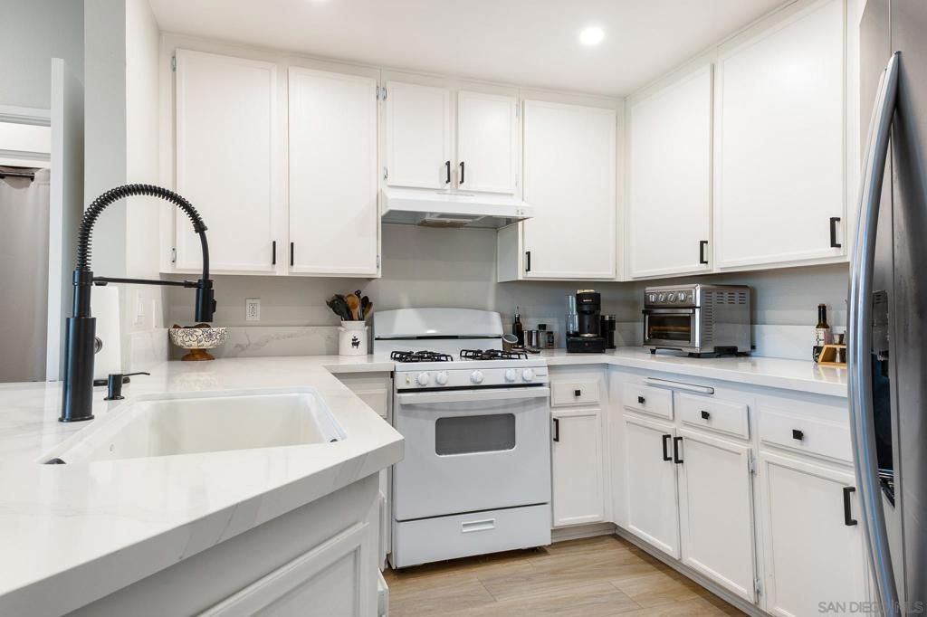 Image 9 of property listing at 7336 Mission Dam Ter Unit 199, Santee, CA 92071