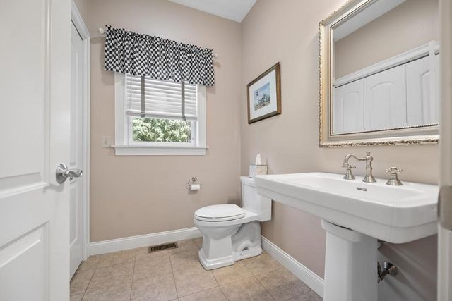 15 Key West Boulevard, Rehoboth, MA 02769