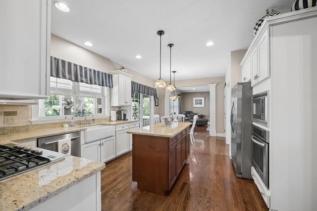 15 Key West Boulevard, Rehoboth, MA 02769