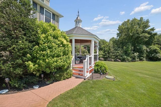 15 Key West Boulevard, Rehoboth, MA 02769