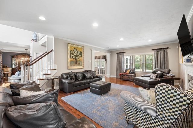 15 Key West Boulevard, Rehoboth, MA 02769