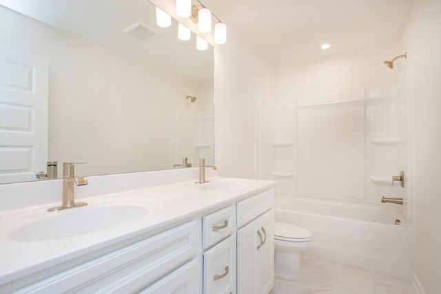 3263 Kemp Dr, Hermitage, TN 37076