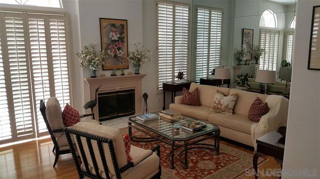 5157 Renaissance Ave. A, San Diego, CA 92122