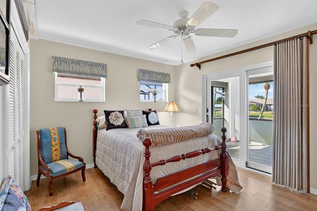 4306 SW 3RD AVENUE, Cape Coral, FL 33914