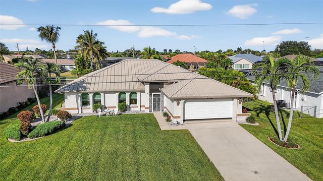 4306 SW 3RD AVENUE, Cape Coral, FL 33914
